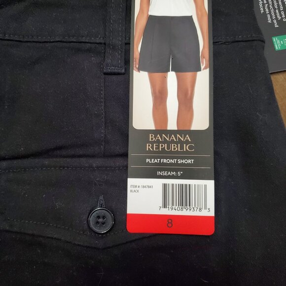 NWT Women's Banana Republic Pleat front black shorts size 8 - Picture 4 of 5